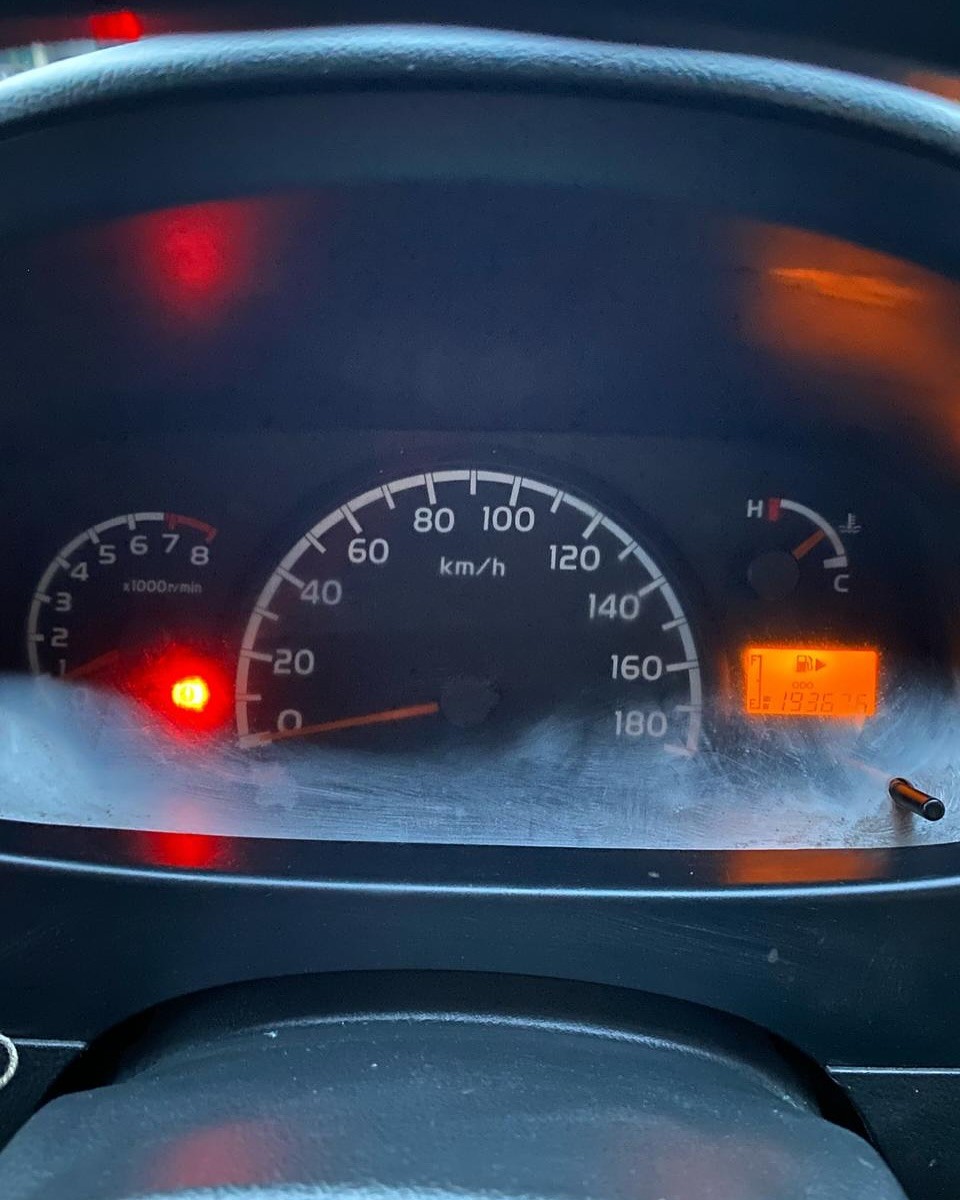 2013 Daihatsu Gran Max MB Minibus 1.3L D Blind Van MT 2013 Daihatsu Gran Max MB Minibus 1.3L D Blind Van MT