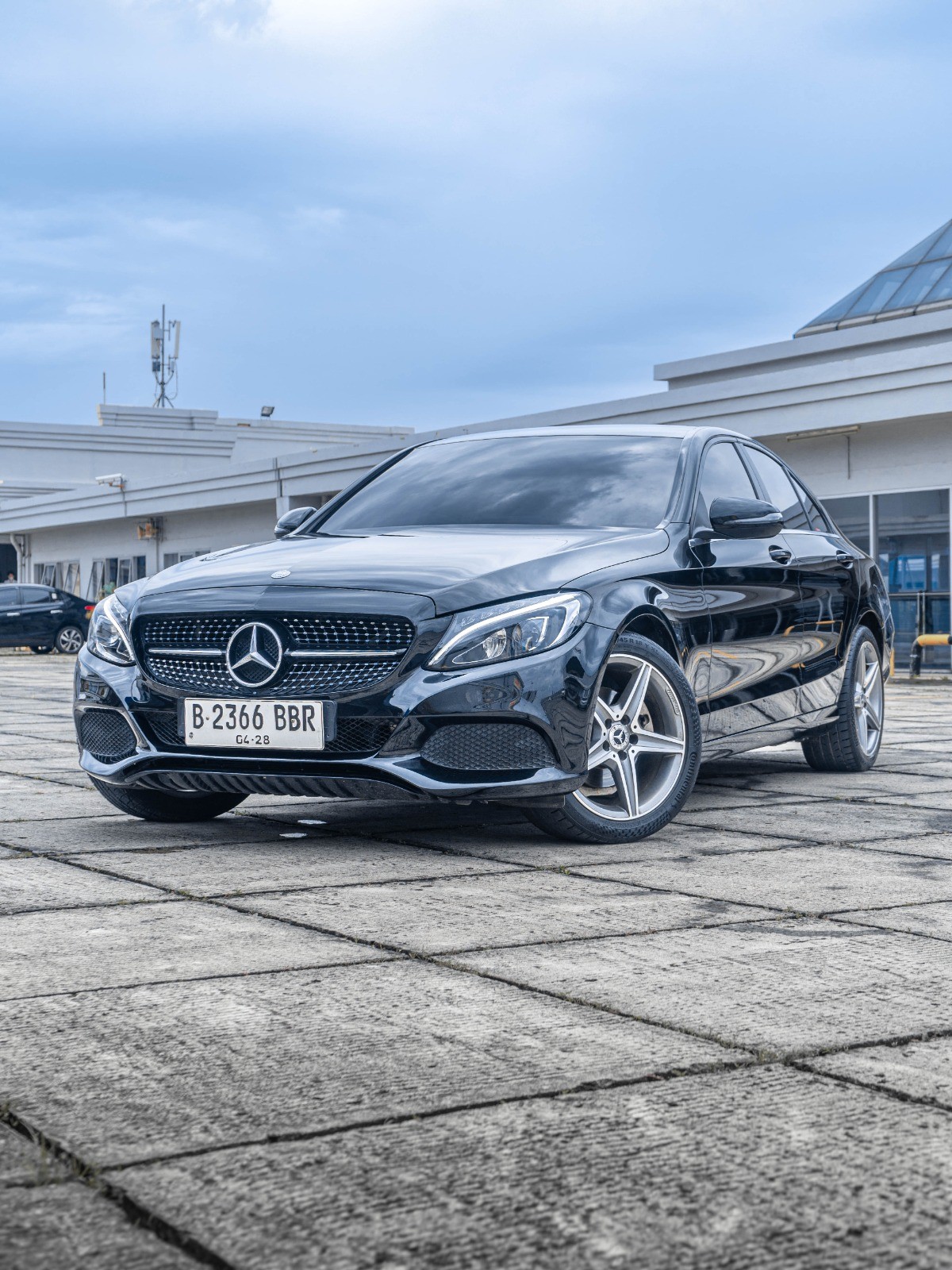 Second Hand 2017 Mercedes Benz C-Class Sedan Second Hand 2017 Mercedes Benz C-Class Sedan