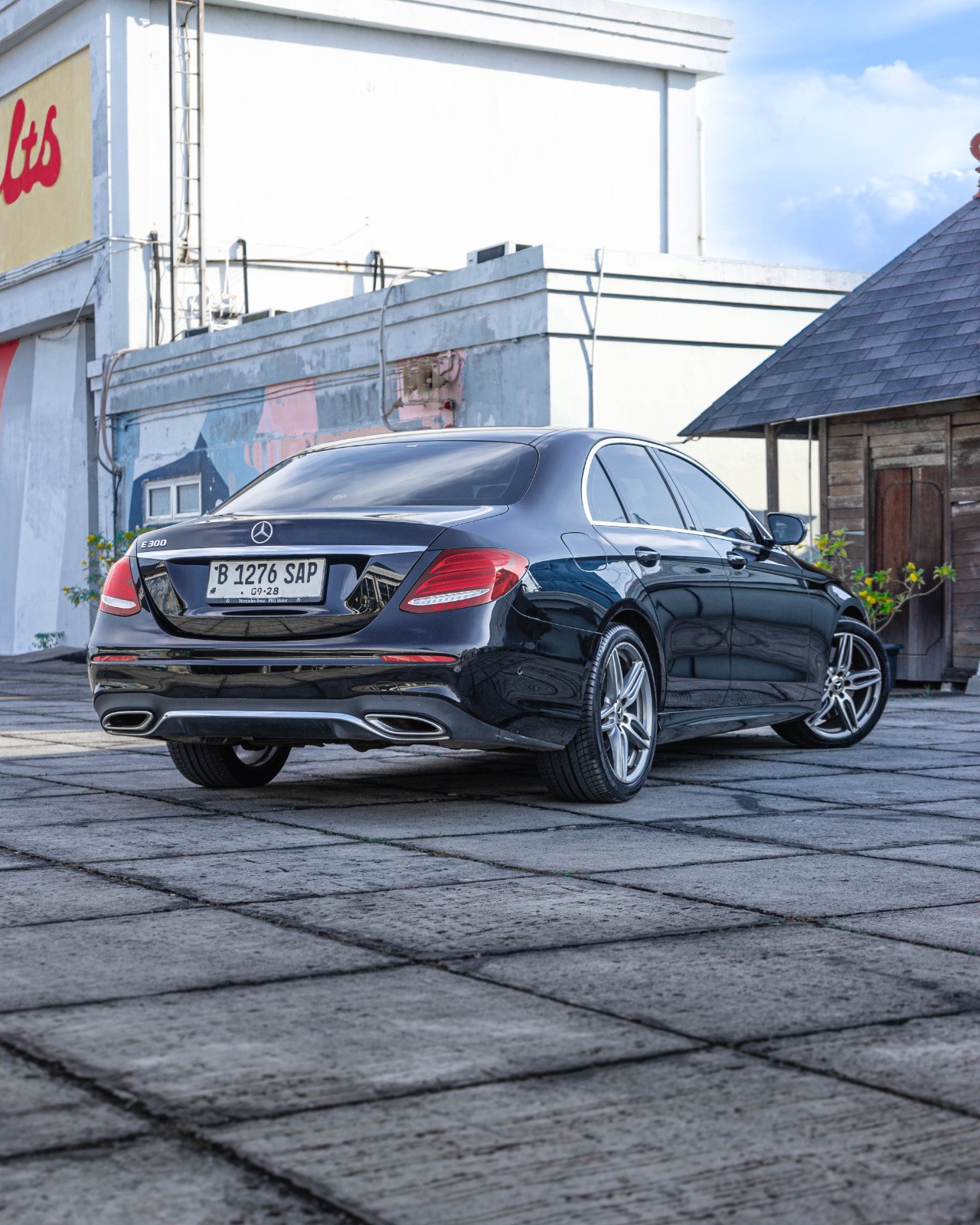 2018 Mercedes Benz E-Class 300 AMG Line 2018 Mercedes Benz E-Class 300 AMG Line