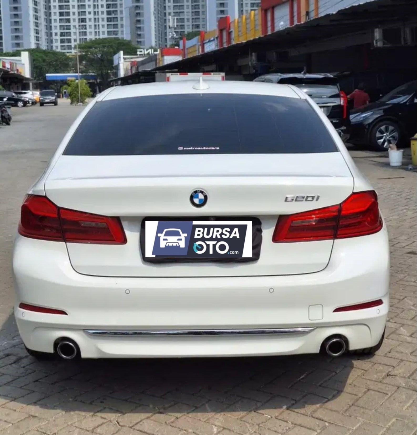 2018 BMW 5 Series Sedan  520i Luxury 2018 BMW 5 Series Sedan  520i Luxury