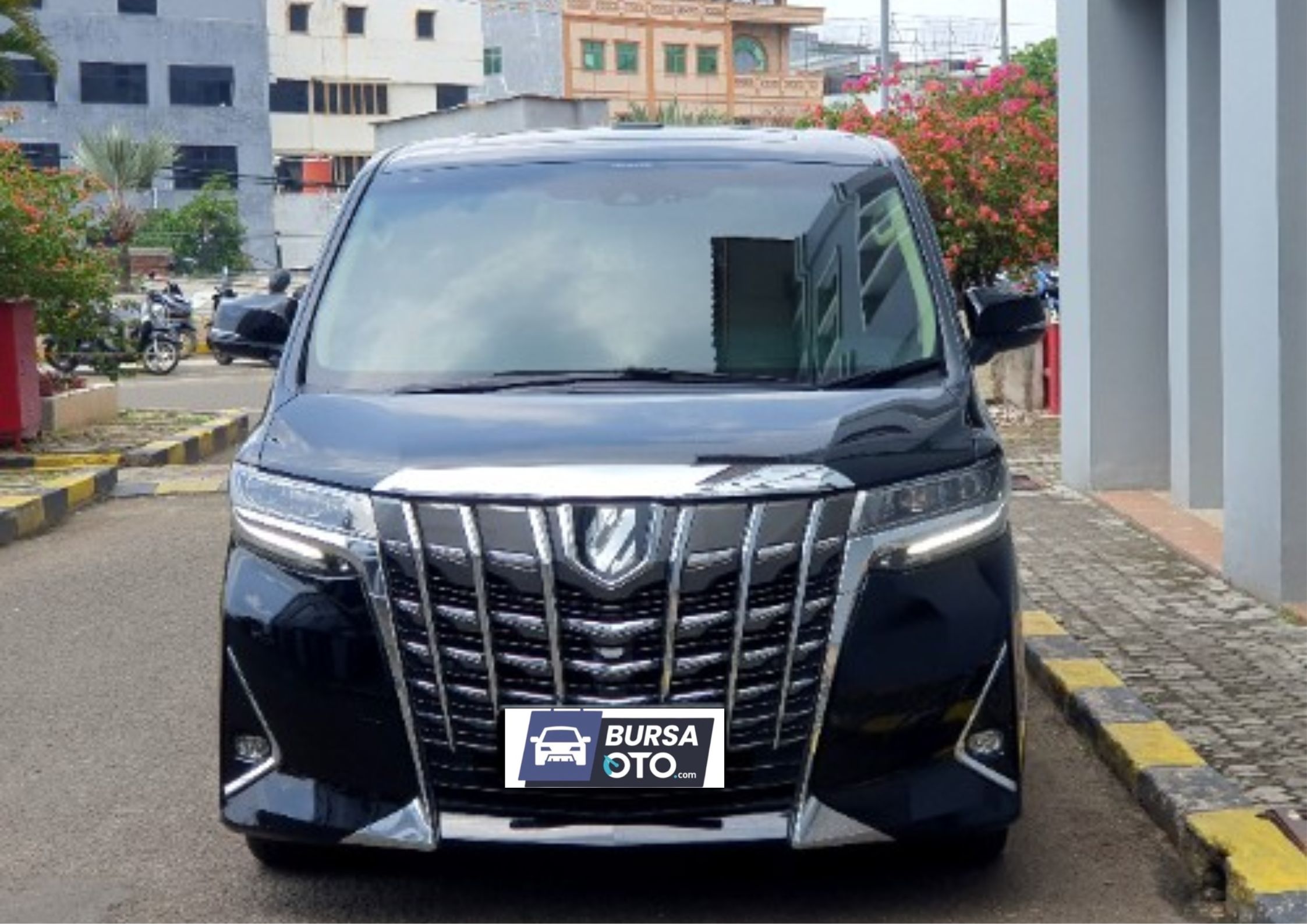 Second Hand 2021 Toyota Alphard  2.5 G A/T Second Hand 2021 Toyota Alphard  2.5 G A/T