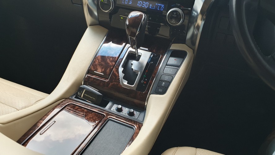 2021 Toyota Alphard 2021 Toyota Alphard