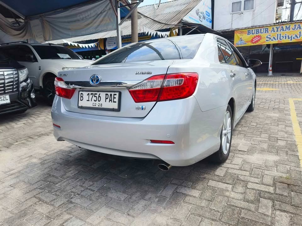 2012 Toyota Camry  Hybrid AT 2012 Toyota Camry  Hybrid AT