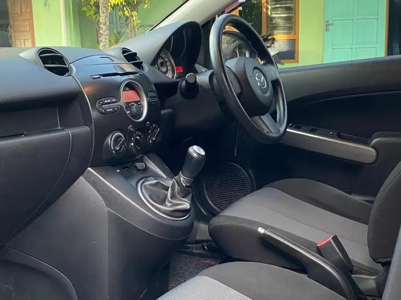 2011 Mazda 2 Hatchback  SPORTS MT 2011 Mazda 2 Hatchback  SPORTS MT