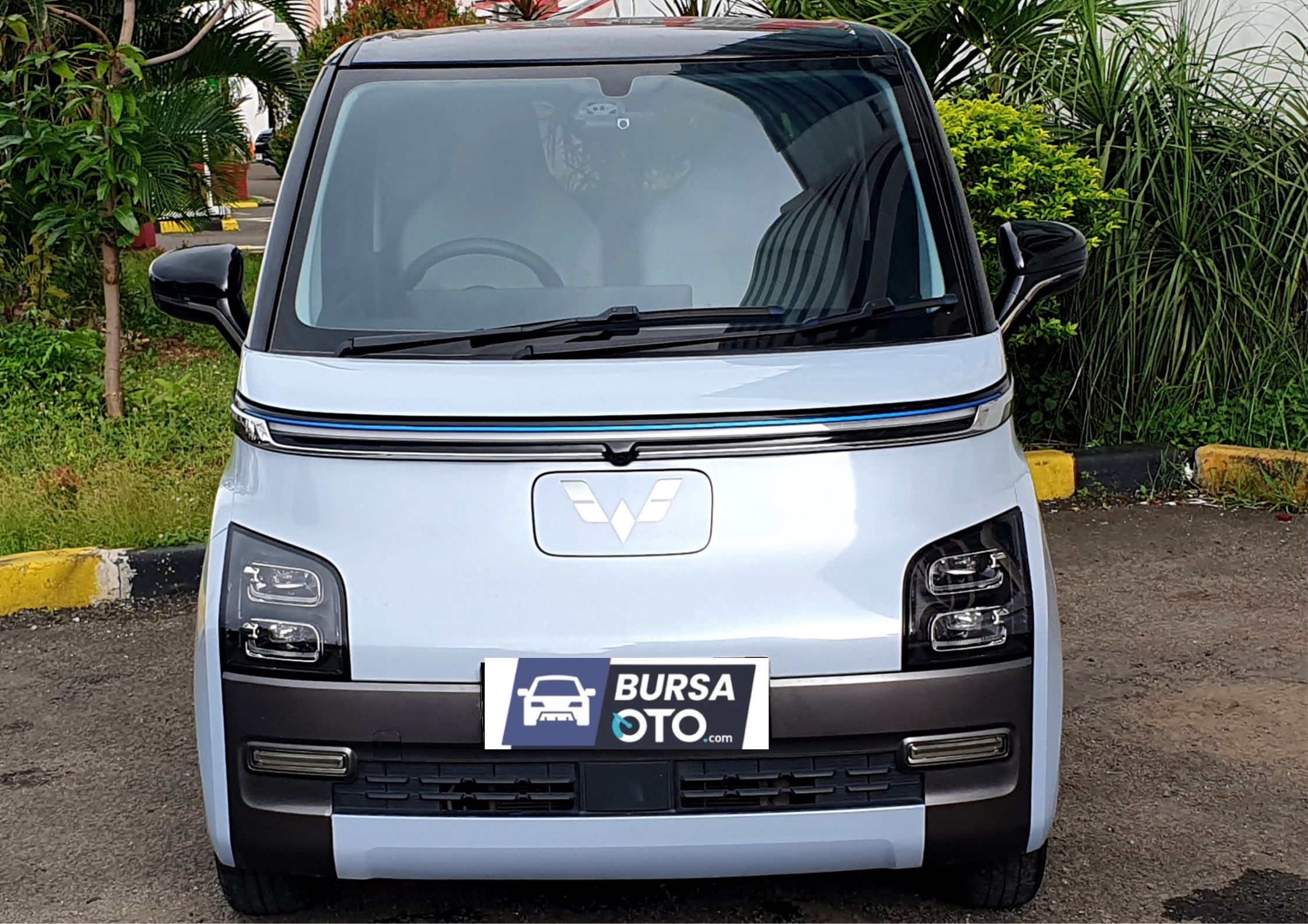 Second Hand 2022 Wuling Air EV Second Hand 2022 Wuling Air EV