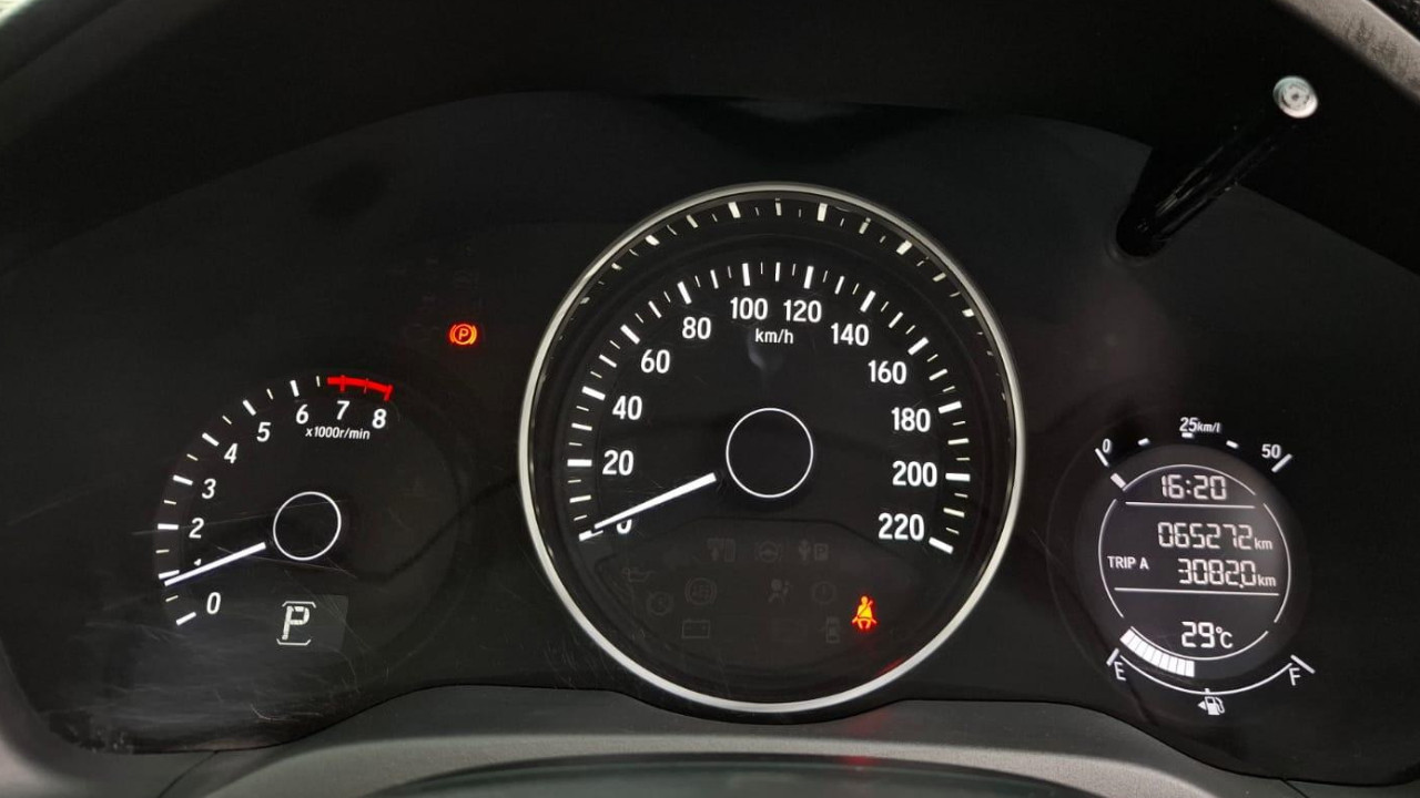 2016 Honda HRV  Prestige 1.8 AT 2016 Honda HRV  Prestige 1.8 AT