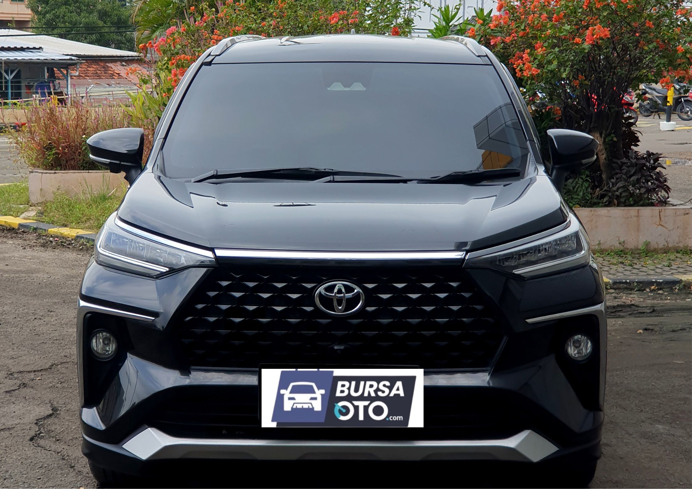 Second Hand 2022 Toyota Veloz Q CVT TSS Second Hand 2022 Toyota Veloz Q CVT TSS