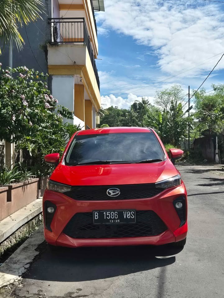 Second Hand 2021 Daihatsu Xenia  1.3 R AT Second Hand 2021 Daihatsu Xenia  1.3 R AT
