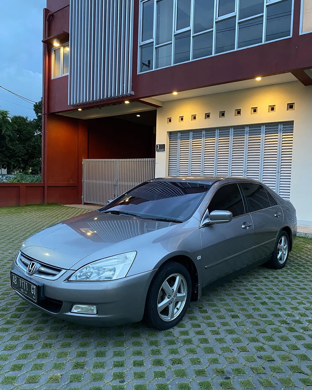 2005 Honda Accord 2.4L AT 2005 Honda Accord 2.4L AT