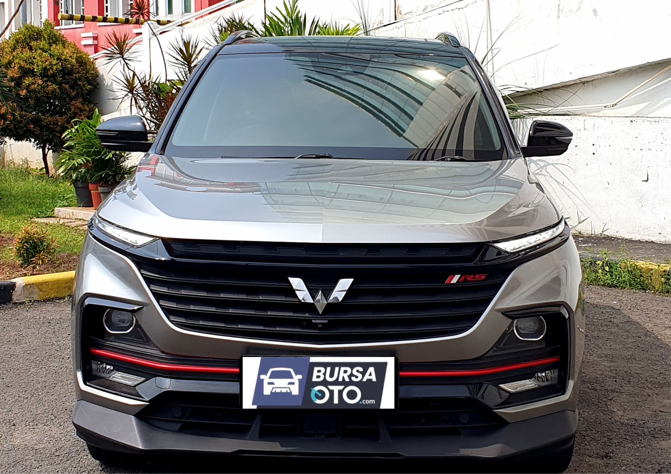 2021 Wuling Almaz RS Bekas 2021 Wuling Almaz RS Bekas