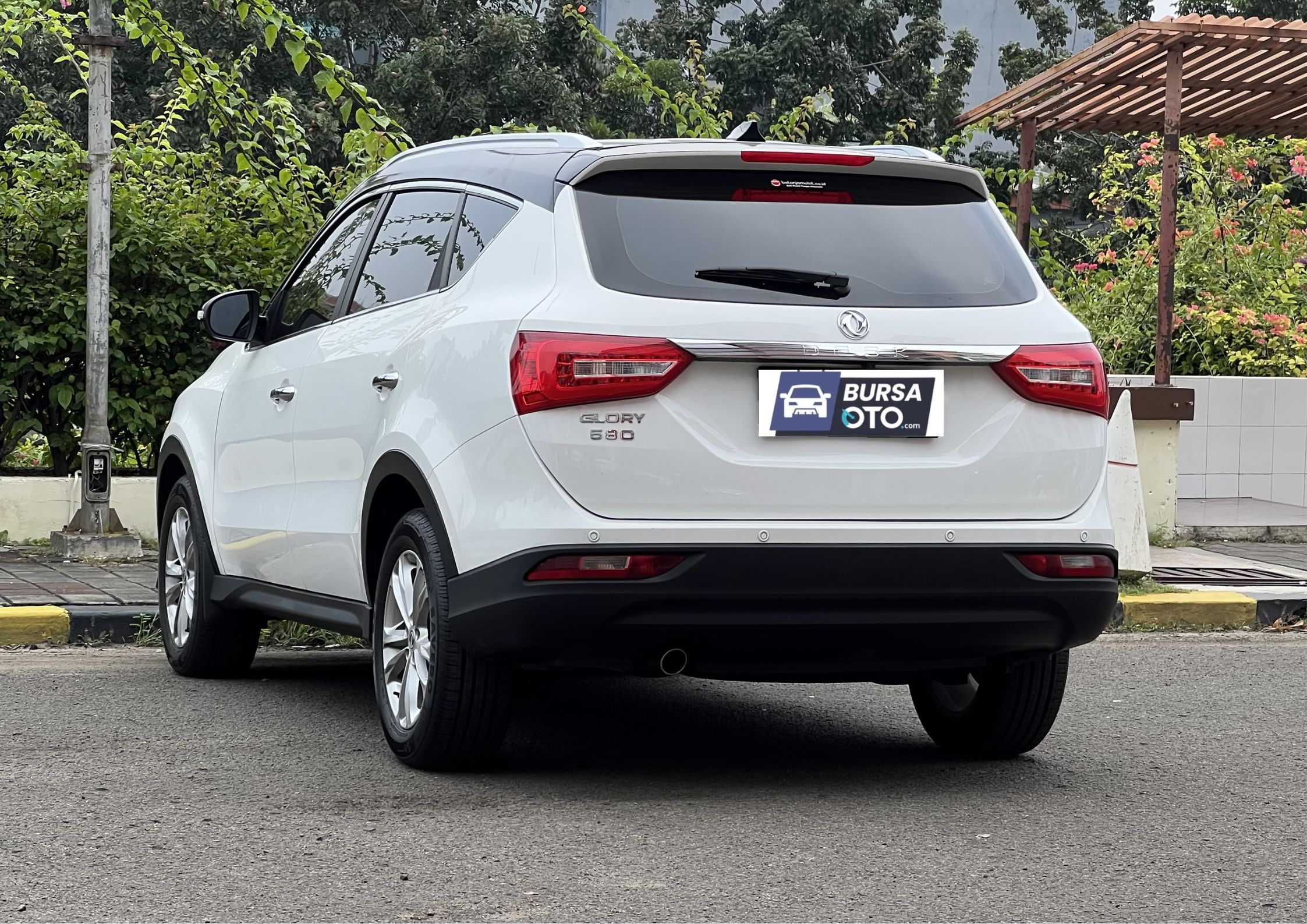 2024 DFSK Glory 580 2024 DFSK Glory 580