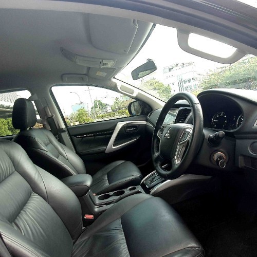 2022 Mitsubishi Pajero 2022 Mitsubishi Pajero