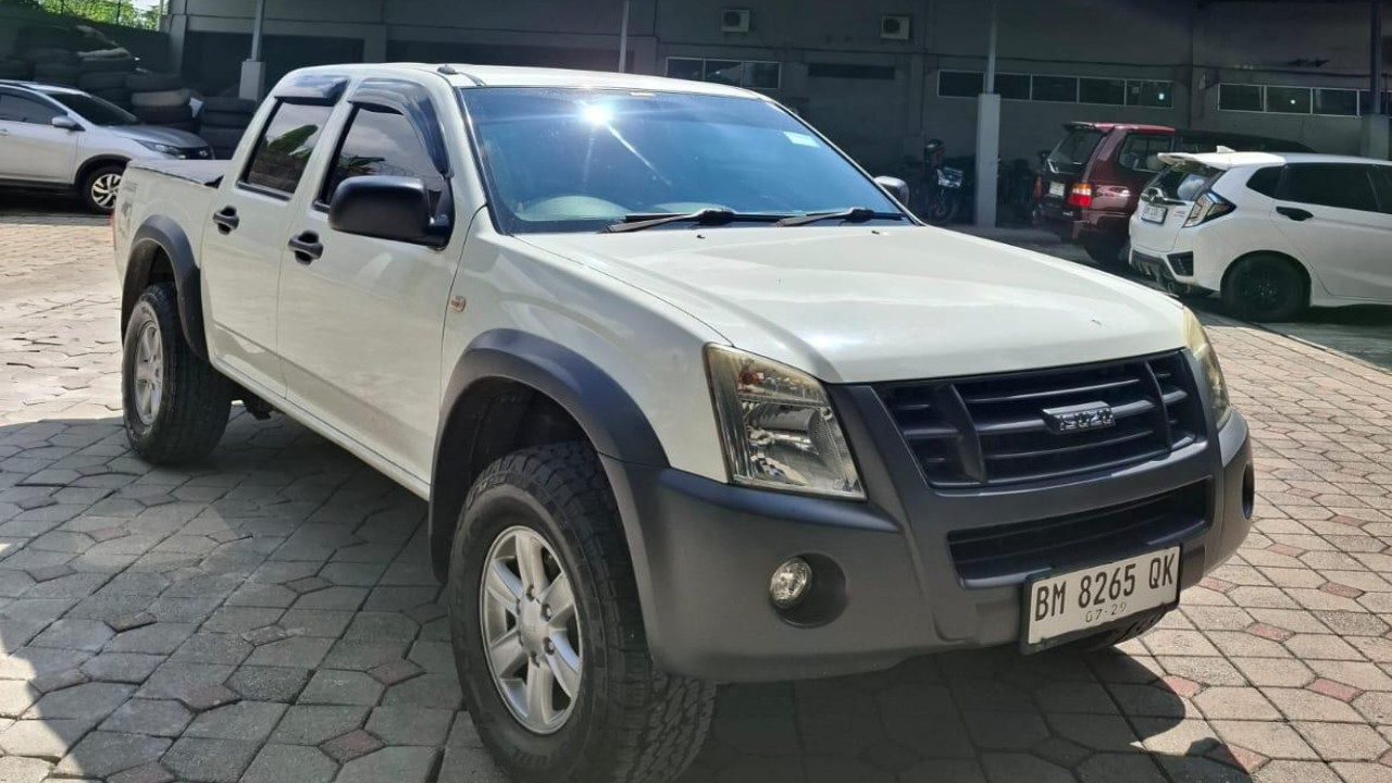 2012 Isuzu D Max DC MT 2012 Isuzu D Max DC MT