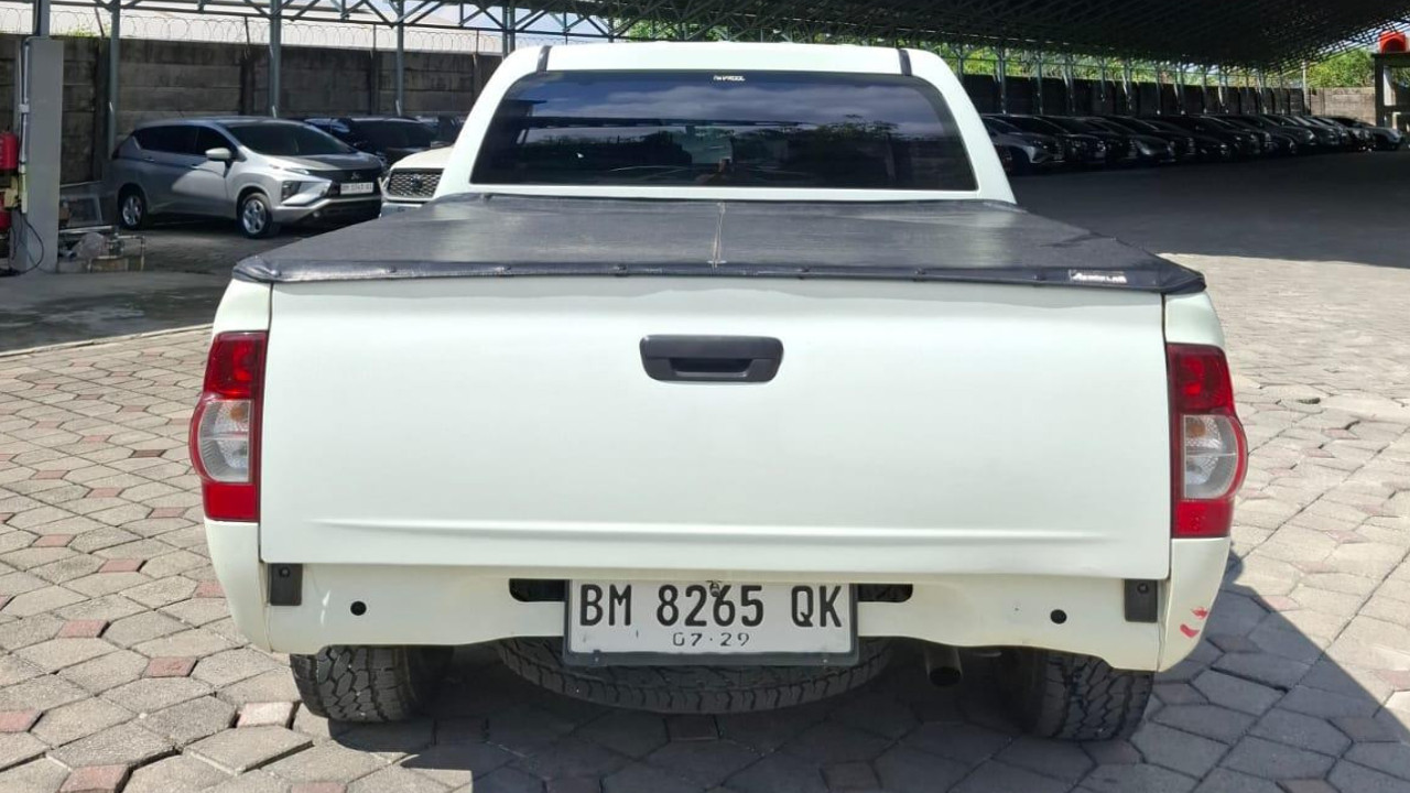 2012 Isuzu D Max DC MT 2012 Isuzu D Max DC MT