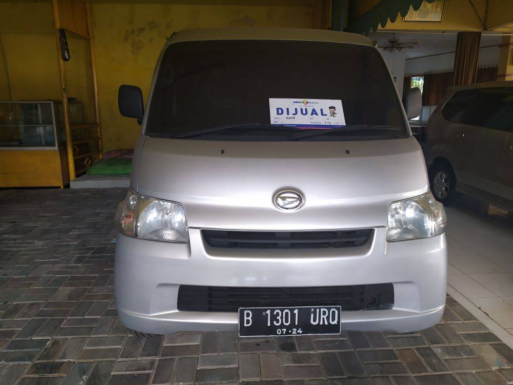 2014 Daihatsu Gran Max MB 1.3 D FH 1.3 D FH bekas