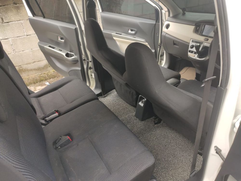 Dijual 2018 Daihatsu Sigra  1.2 R MT DLX 1.2 R MT DLX Bekas