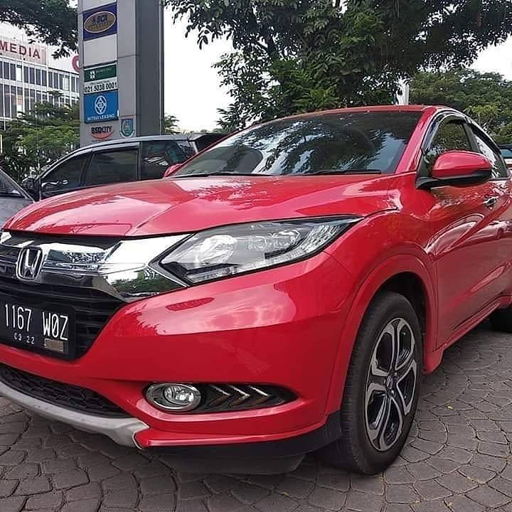 Second Hand 2016 Honda HRV  1.8L Prestige