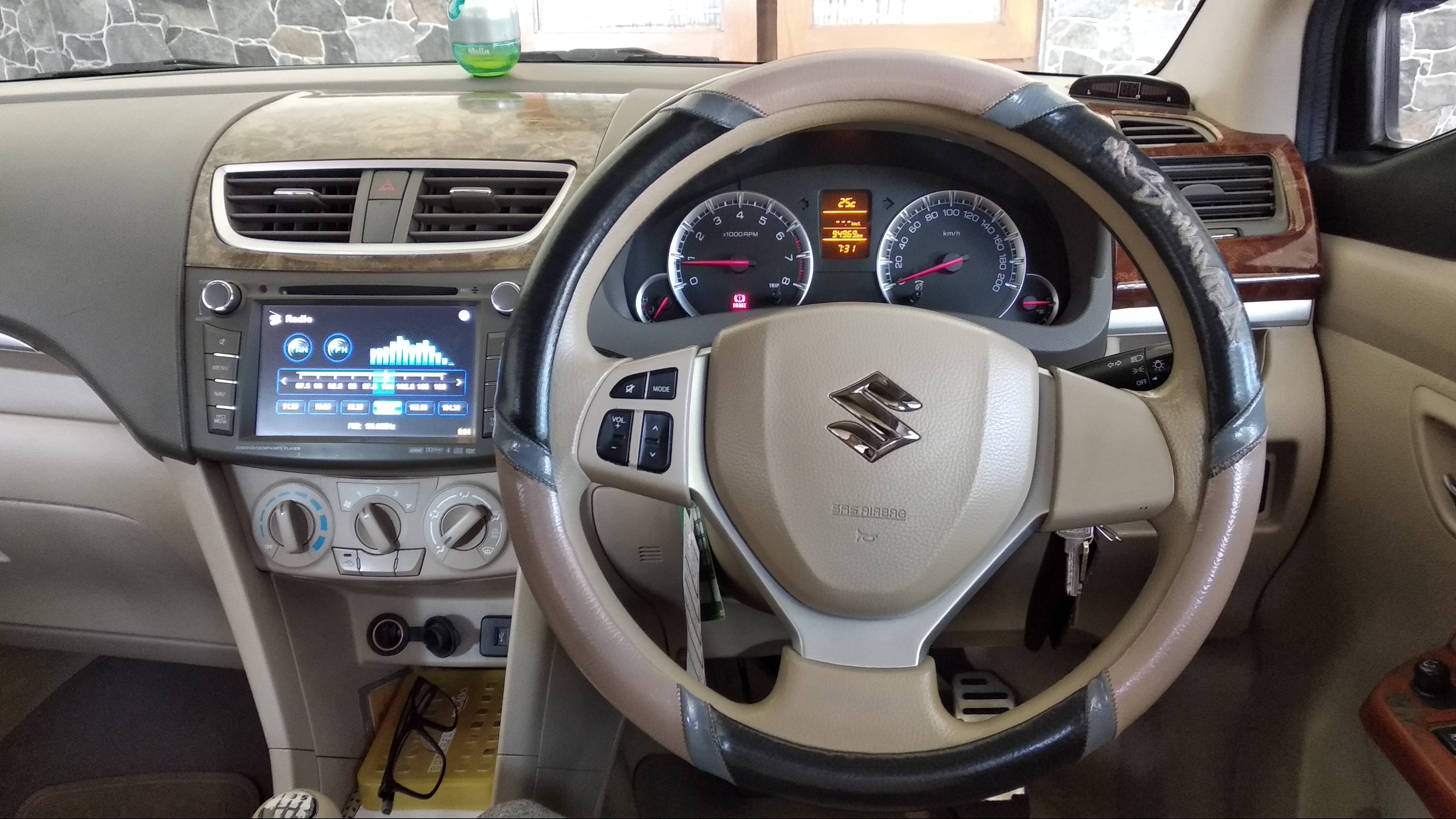 2015 Suzuki Ertiga GX MT GX MT tua