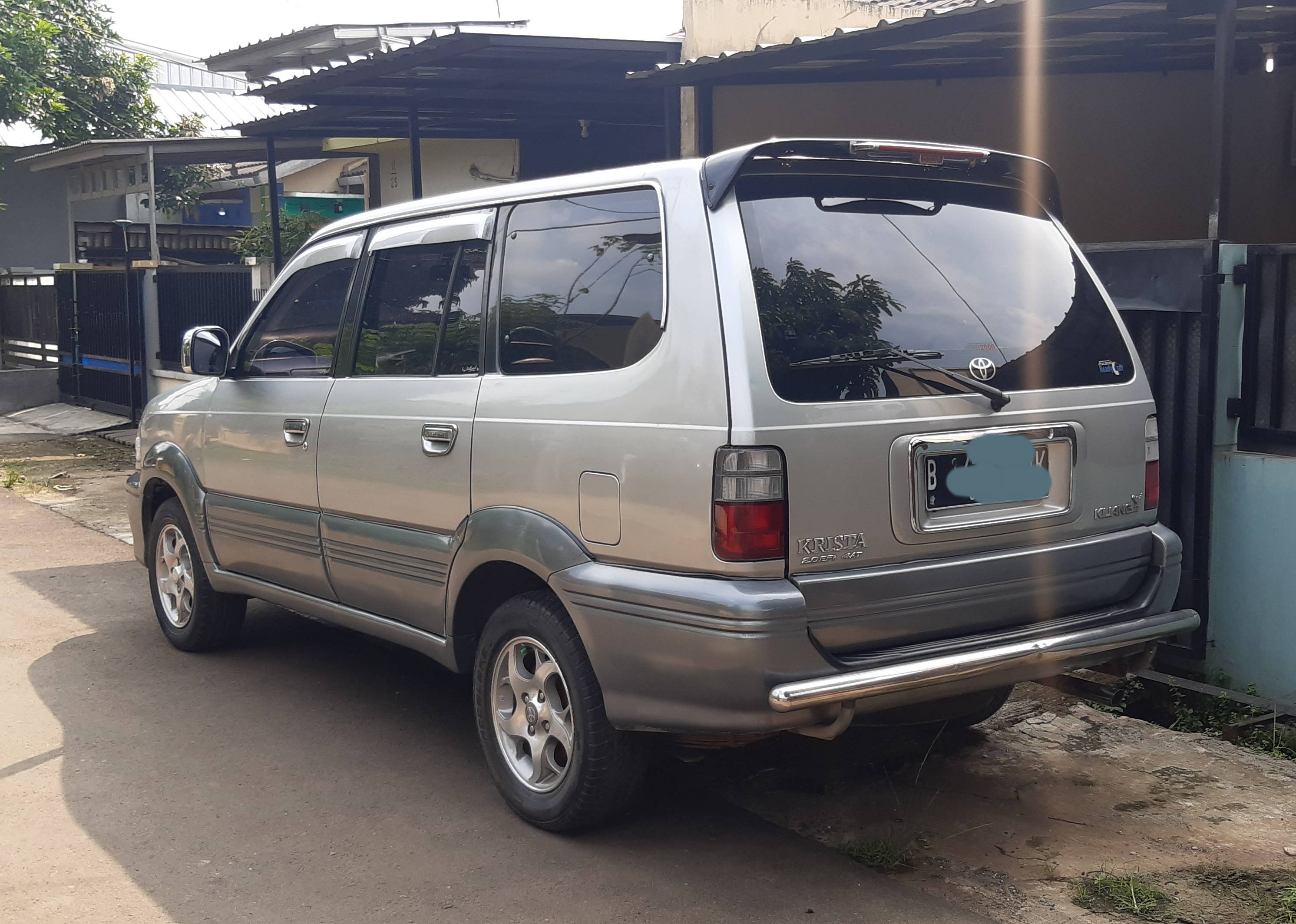 Beli mobil bekas