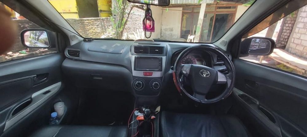 Old 2015 Toyota Avanza Veloz  1.5 MT 1.5 MT