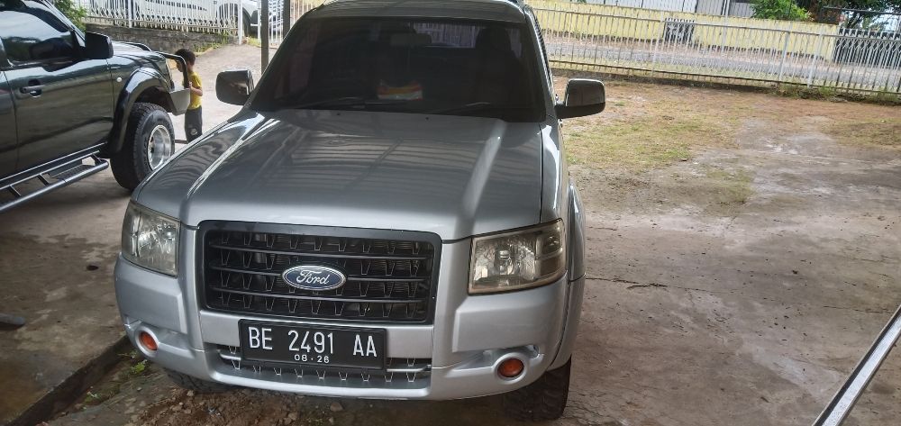 Used 2007 Ford Everest 4x2 MT XLT 4x2 MT XLT