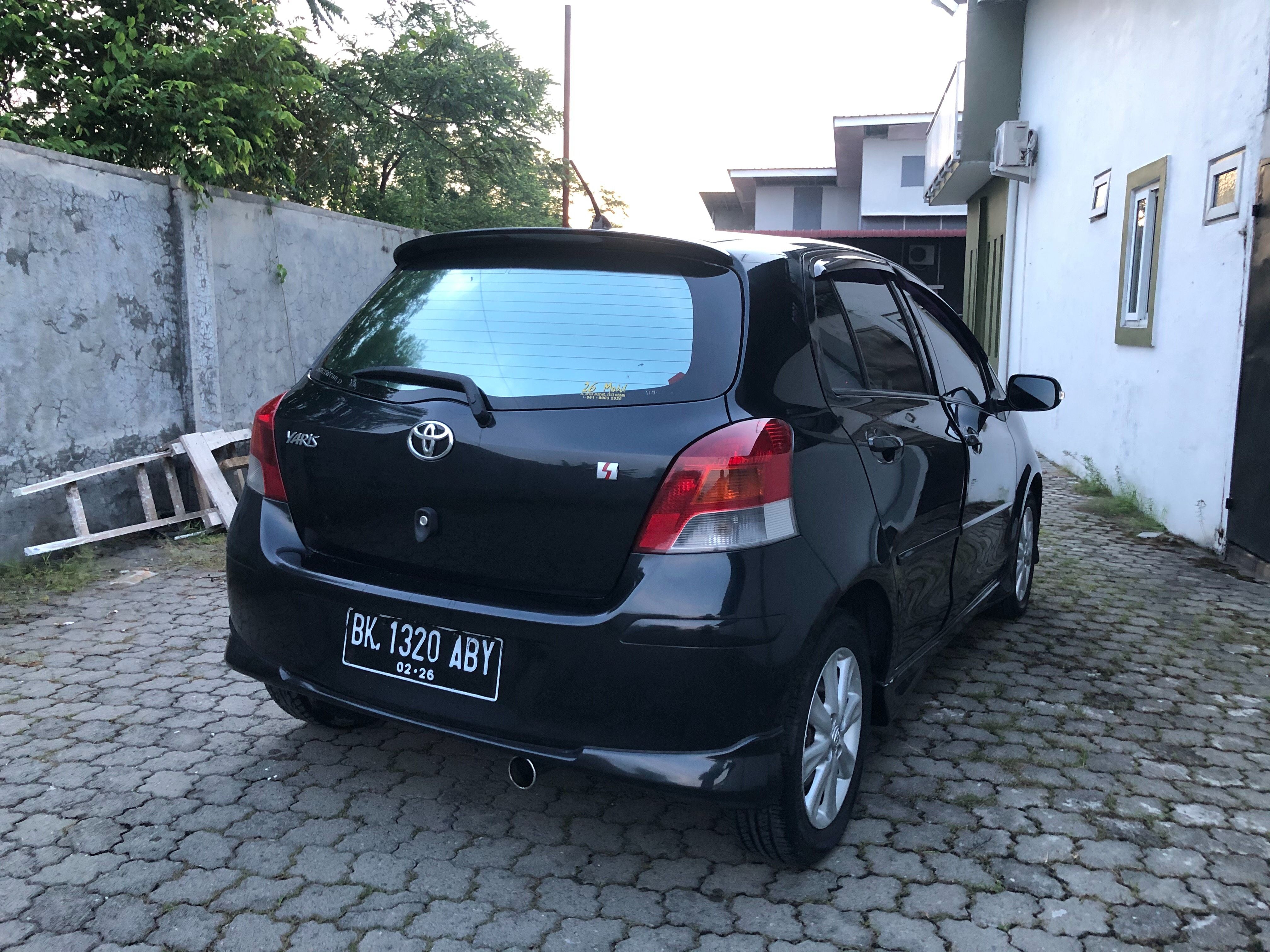 Used 2010 Toyota Yaris  S MT S MT for sale