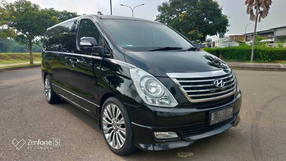 2012 Hyundai H1 2.5L CRDi Royale 2.5L CRDi Royale tua