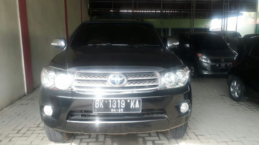 Used 2010 Toyota Fortuner  2.5 G MT 2.5 G MT