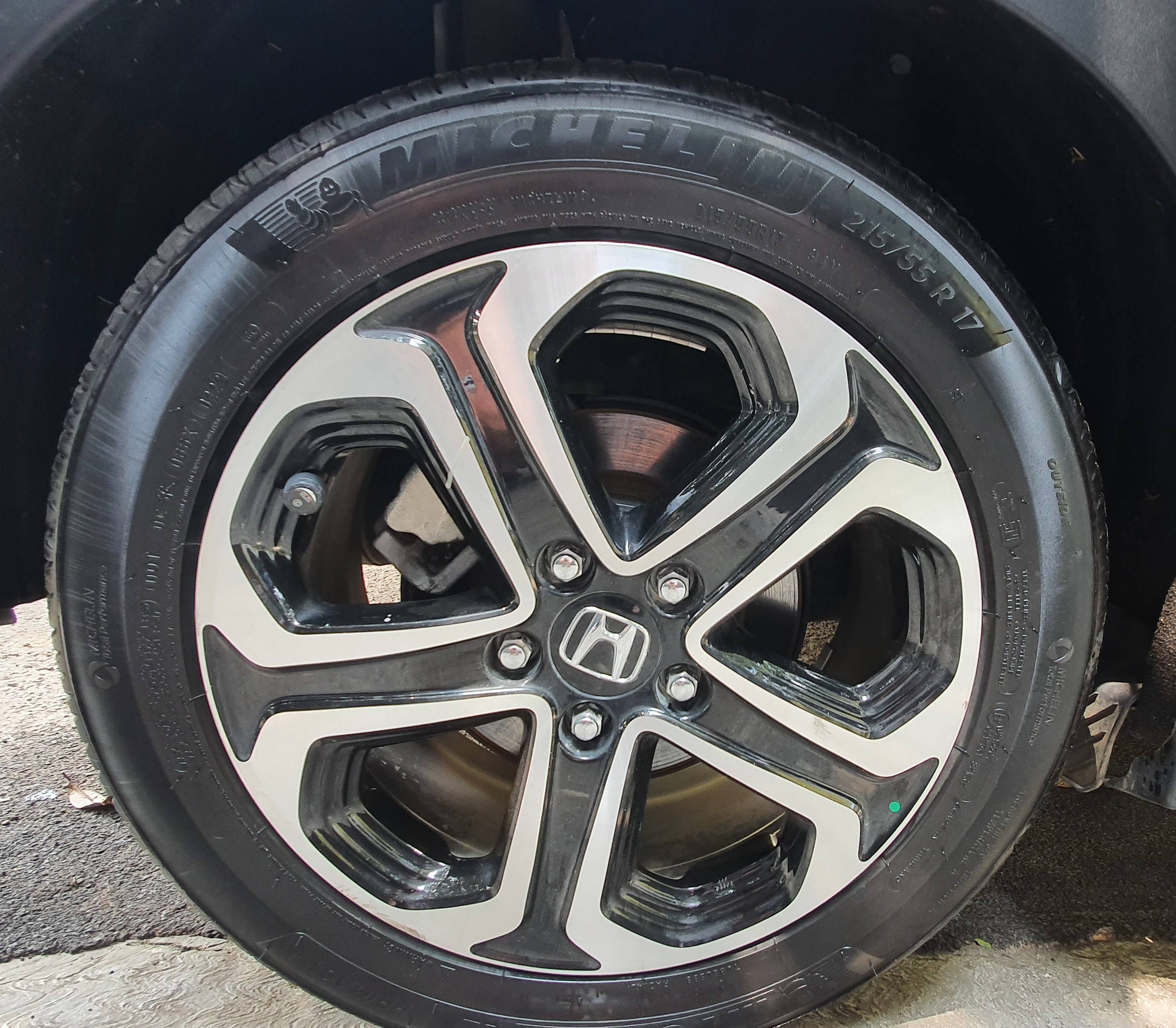 2018 Honda HRV 1.5L SE CVT 1.5L SE CVT tua
