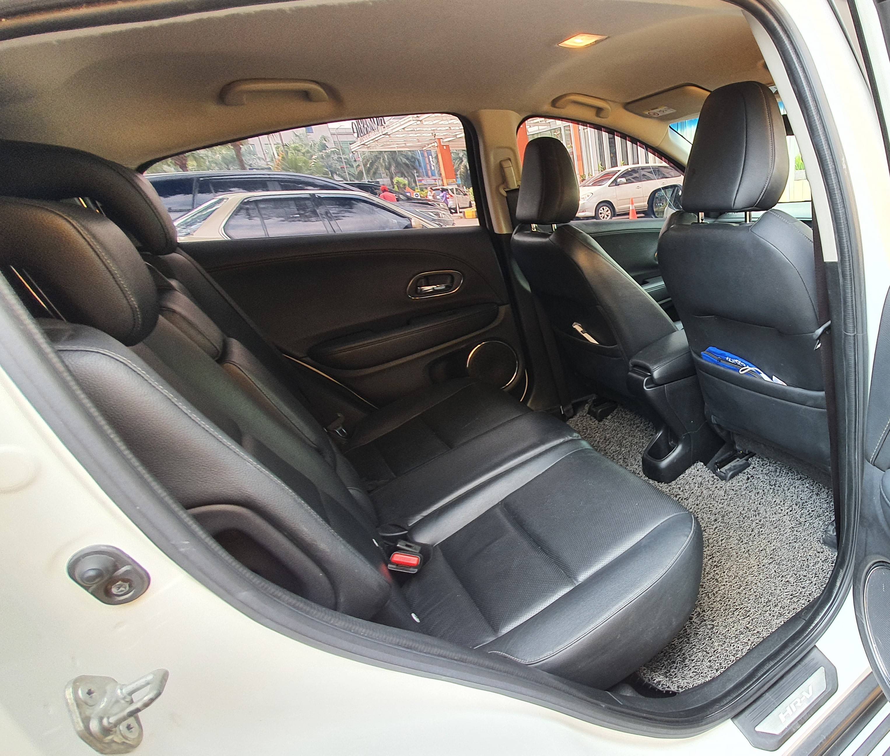 Dijual 2018 Honda HRV 1.5L SE CVT 1.5L SE CVT Bekas