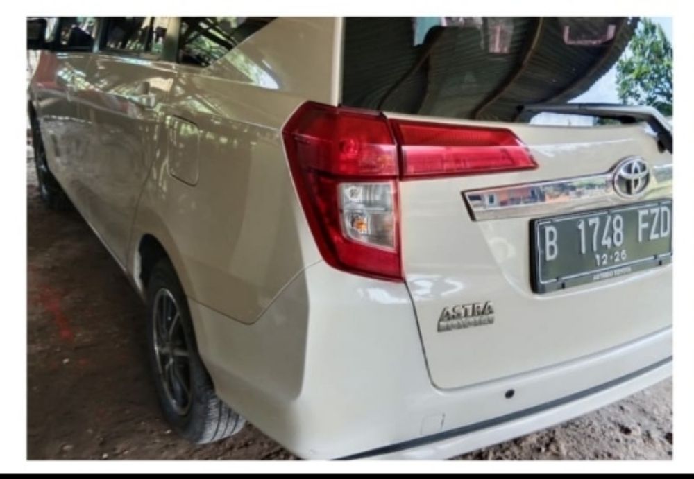 2016 Toyota Calya  G MT