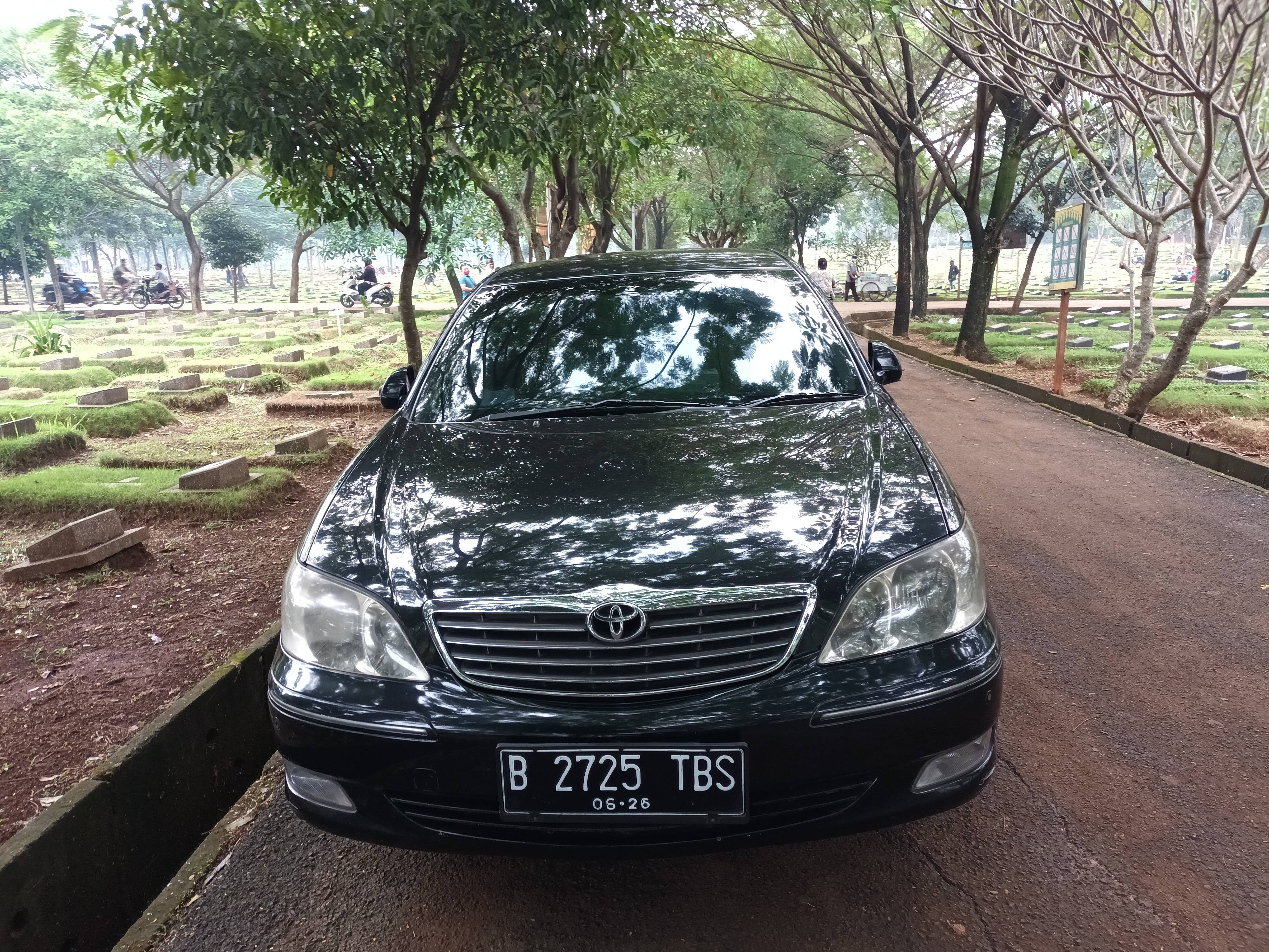 2003 Toyota Camry  3.0 V AT 3.0 V AT bekas