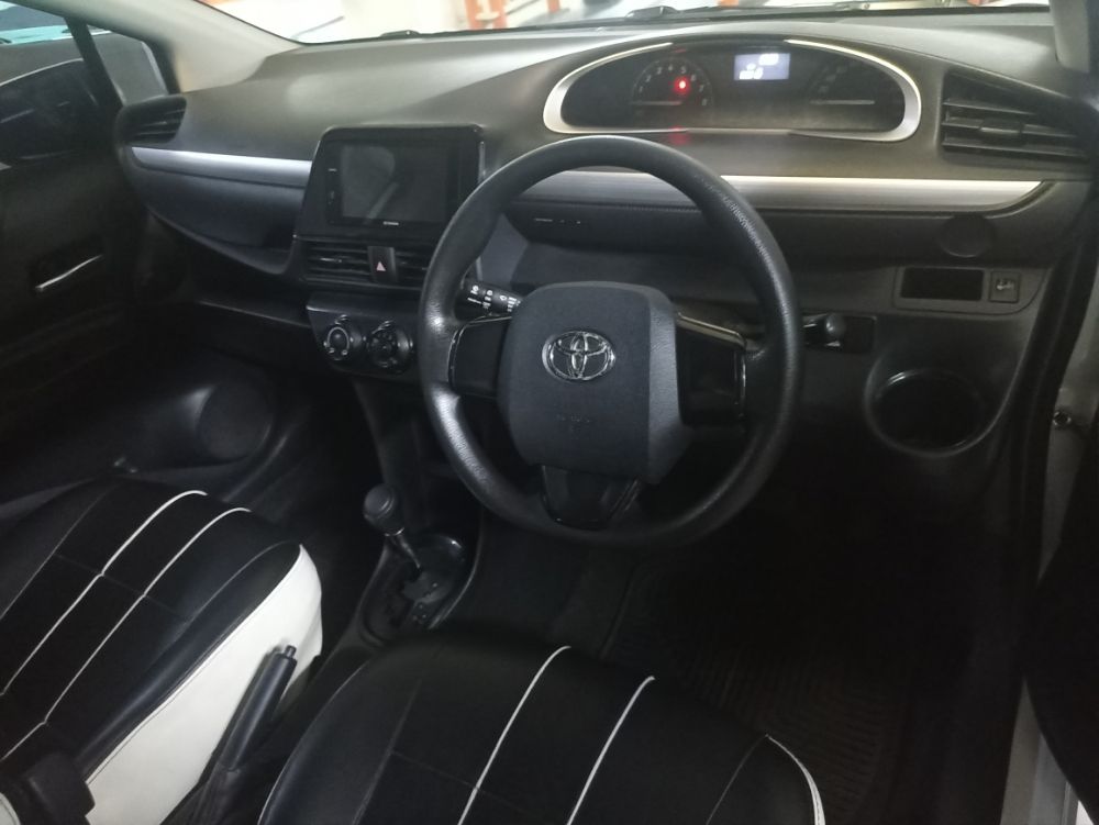 Dijual 2016 Toyota Sienta G CVT G CVT Bekas