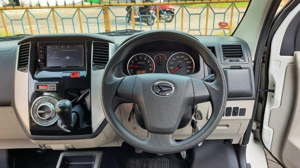 Dijual 2020 Daihatsu Luxio 1.5 X M/T 1.5 X M/T Bekas