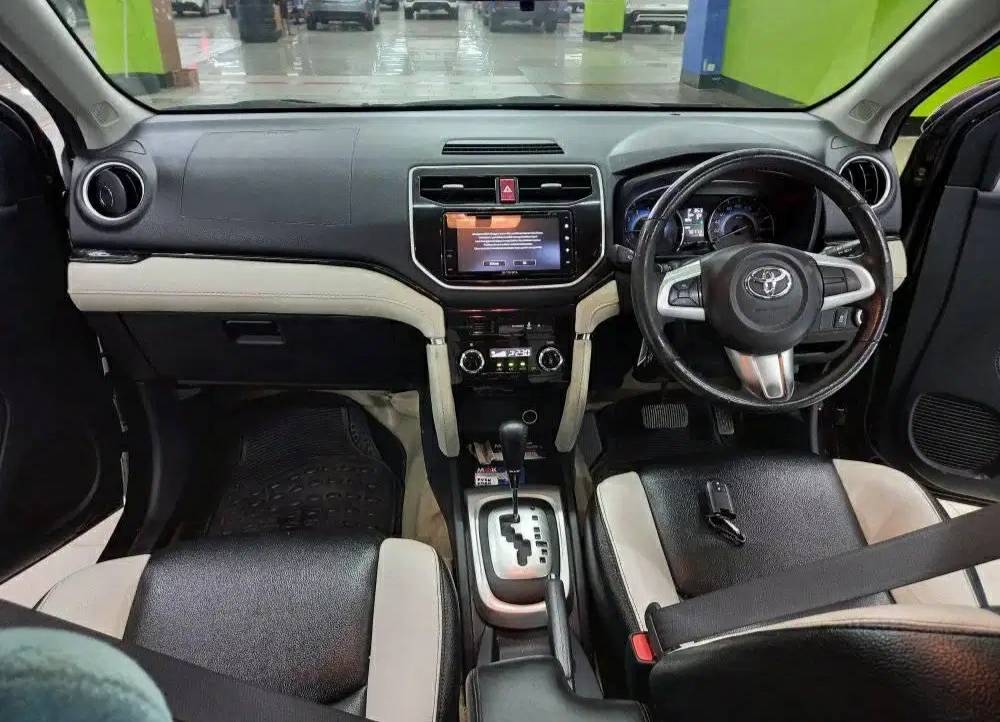Dijual 2017 Toyota Rush 1.5L TRD AT 1.5L TRD AT Bekas