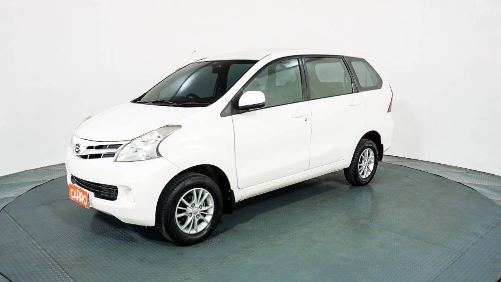 Old 2013 Daihatsu Xenia  1.3 R MT 1.3 R MT