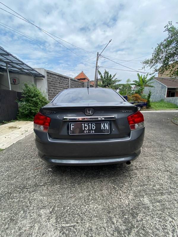 Beli mobil bekas