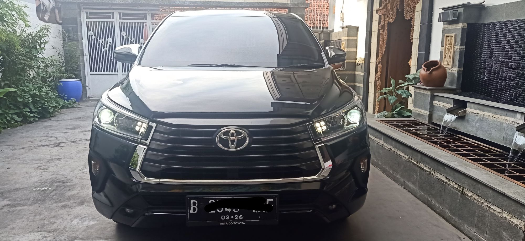 2020 Toyota Kijang Innova 2.5 V AT DIESEL 2.5 V AT DIESEL bekas