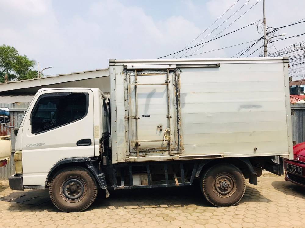 Dijual 2010 Mitsubishi Colt L 300 PU BOX L 300 PU BOX Bekas