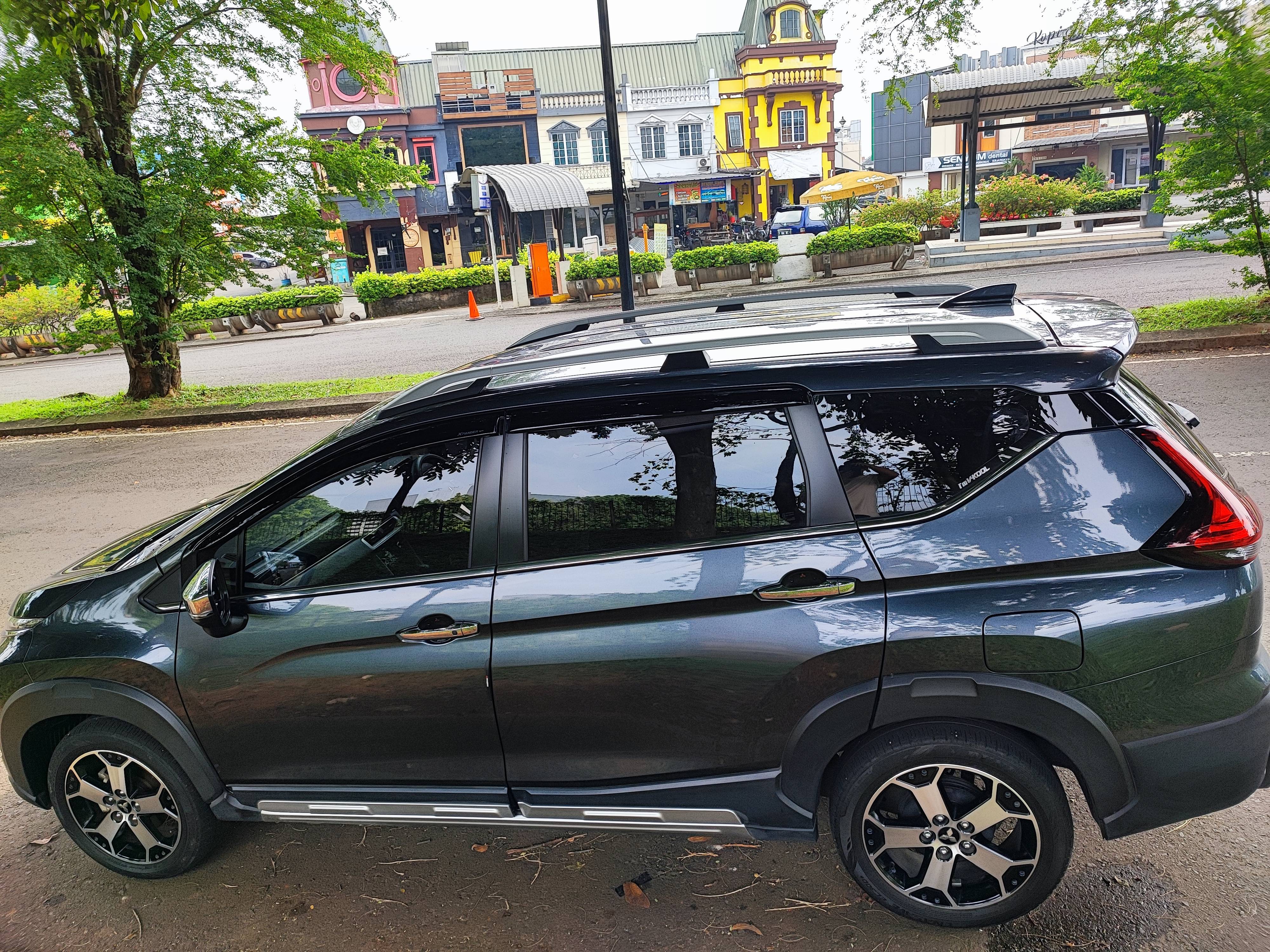 2021 Mitsubishi Xpander Cross Premium CVT 2021 Mitsubishi Xpander Cross Premium CVT