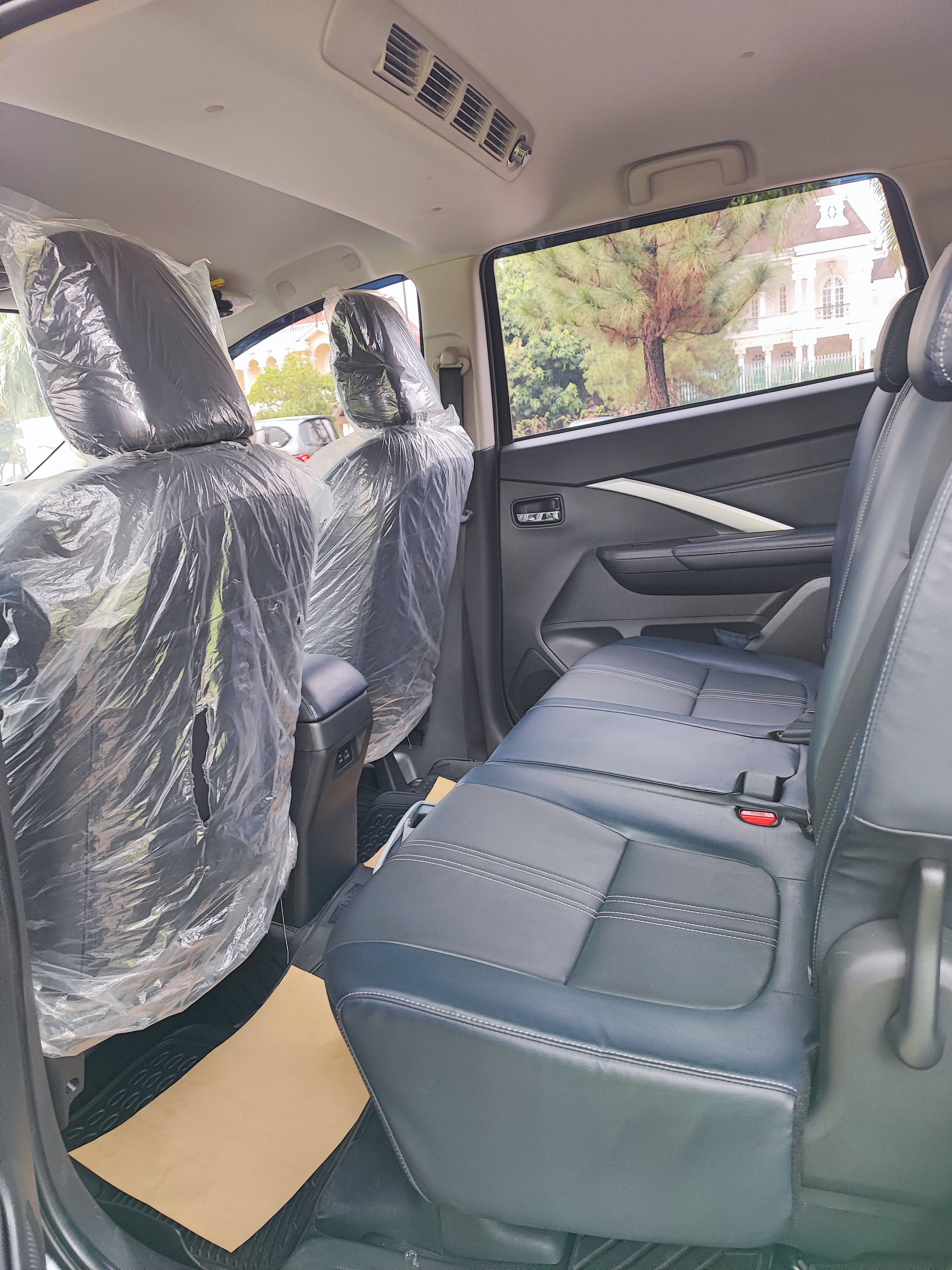 2021 Mitsubishi Xpander Cross Premium CVT 2021 Mitsubishi Xpander Cross Premium CVT