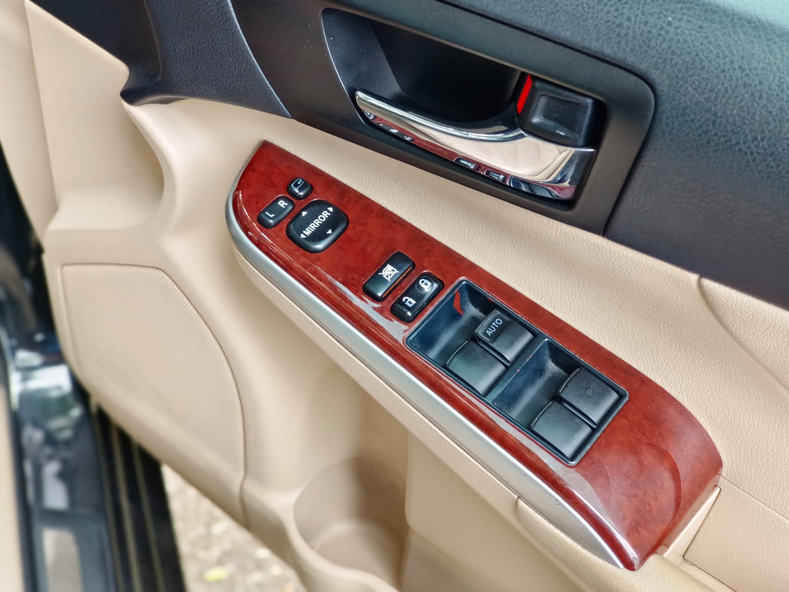 2014 Toyota Camry  2.4 V AT 2014 Toyota Camry  2.4 V AT