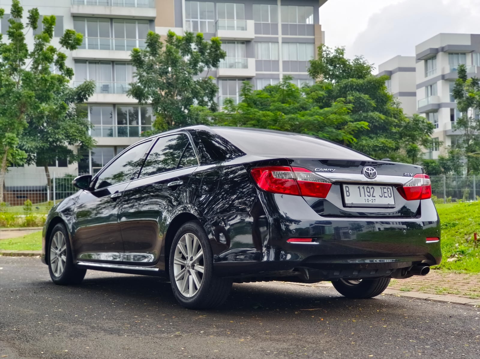 2014 Toyota Camry  2.4 V AT 2014 Toyota Camry  2.4 V AT