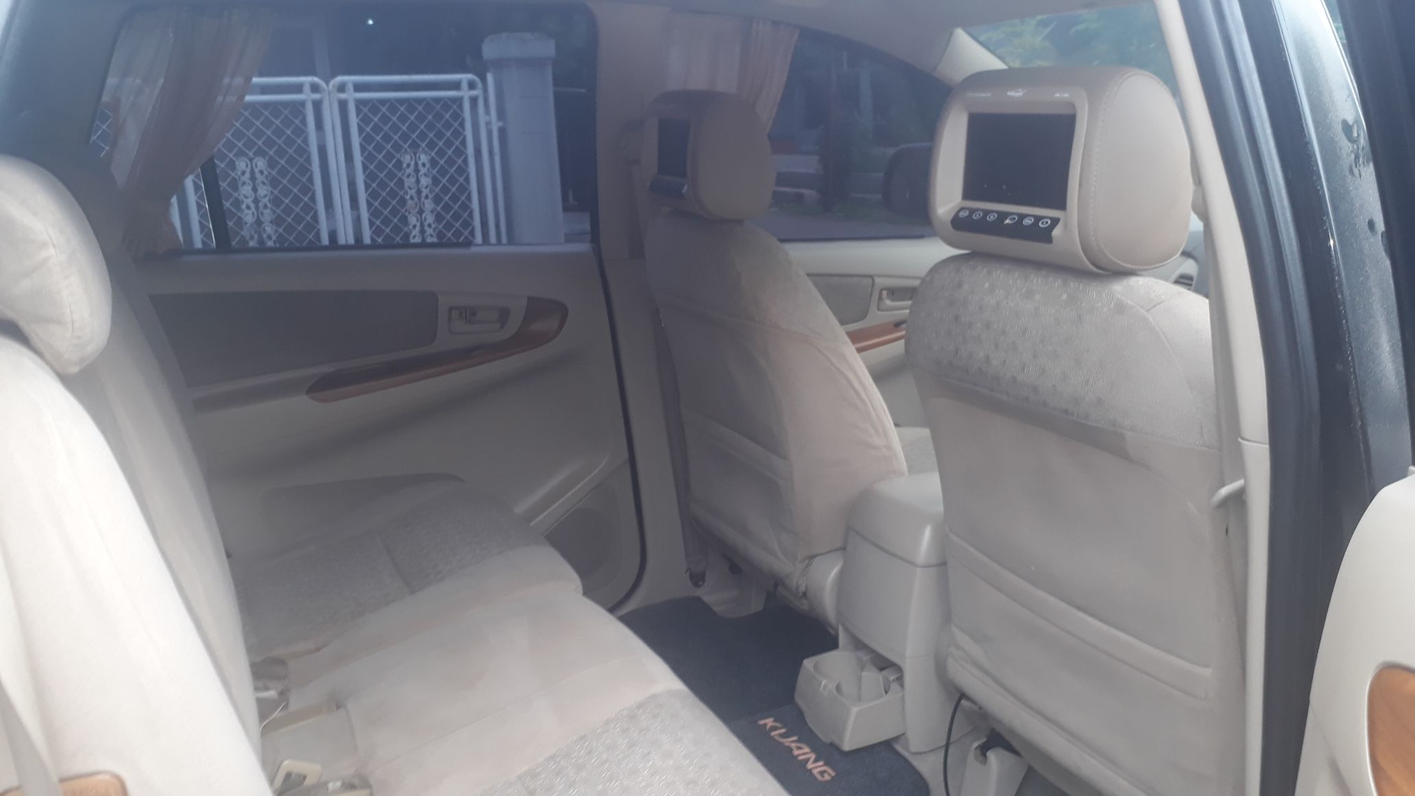 2005 Toyota Kijang Innova 2.0 G AT 2005 Toyota Kijang Innova 2.0 G AT