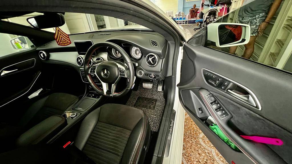 2014 Mercedes Benz CLA-Class 200 AMG Line 2014 Mercedes Benz CLA-Class 200 AMG Line