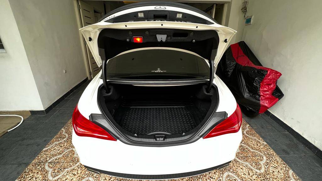 2014 Mercedes Benz CLA-Class 200 AMG Line 2014 Mercedes Benz CLA-Class 200 AMG Line