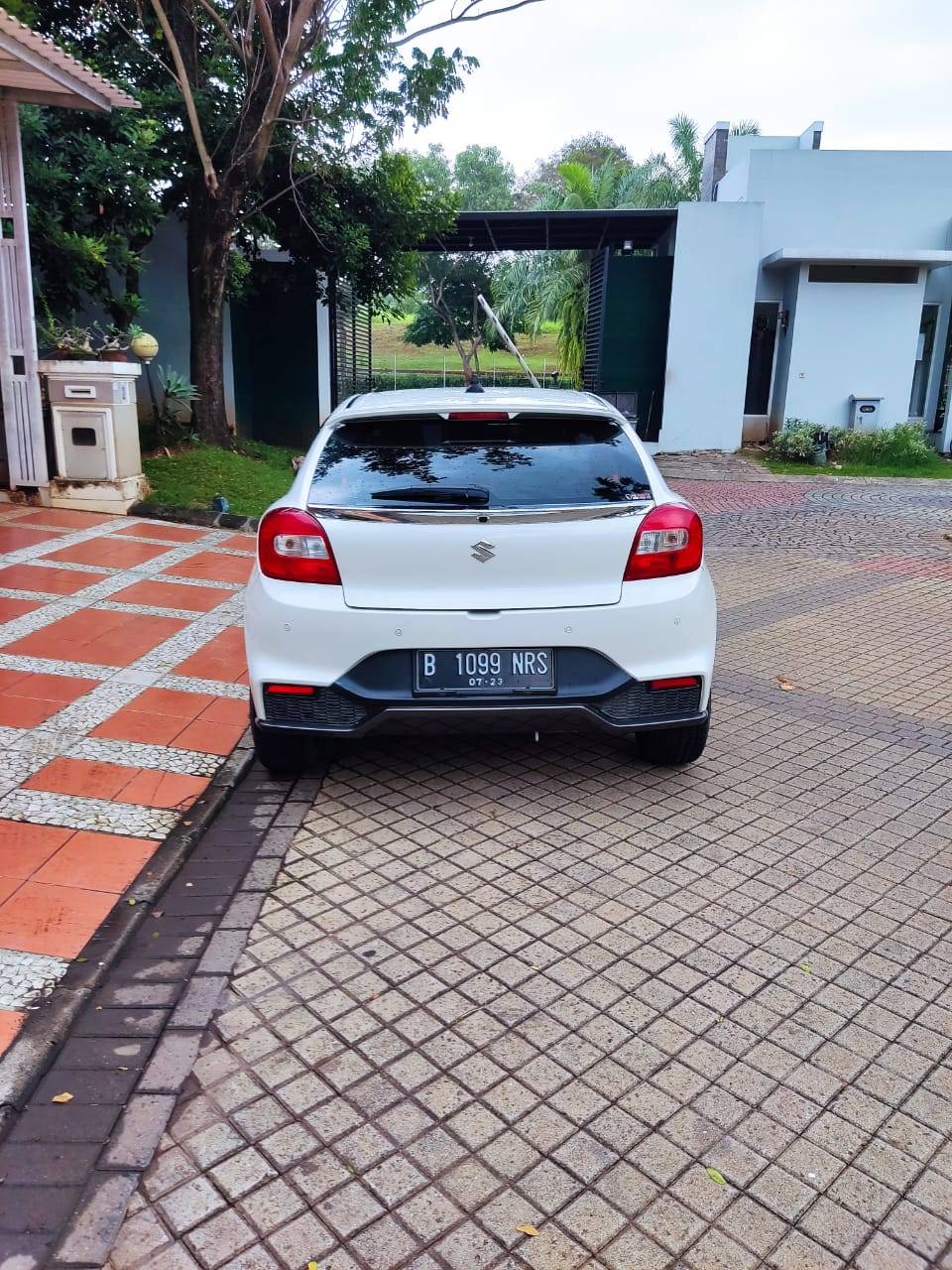 2018 Suzuki Baleno  HB A/T 2018 Suzuki Baleno  HB A/T