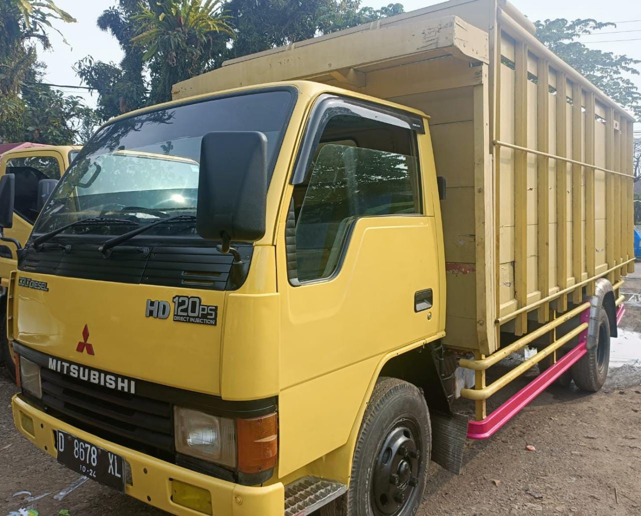 2006 Mitsubishi Colt L300 DIESEL 2.5 CHASSIS 2006 Mitsubishi Colt L300 DIESEL 2.5 CHASSIS