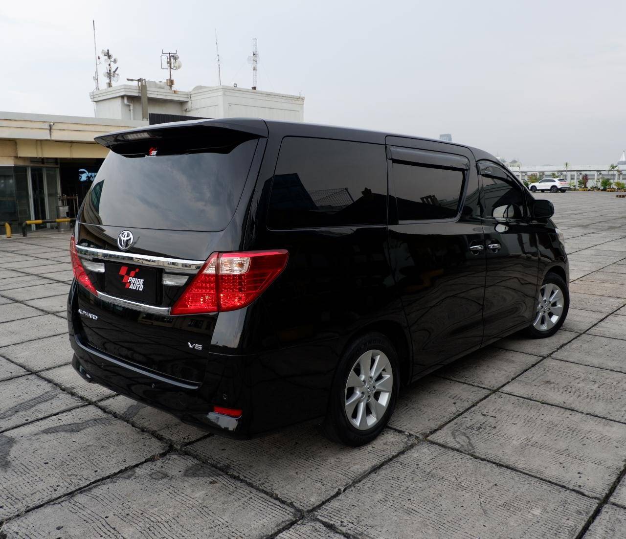 Beli mobil bekas