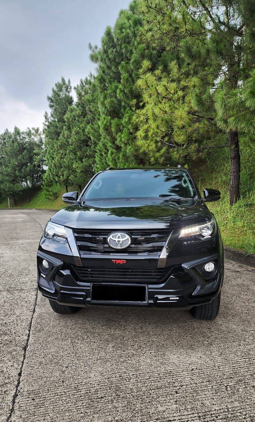 2019 Toyota Fortuner 2.4 VRZ AT Bekas 2019 Toyota Fortuner 2.4 VRZ AT Bekas